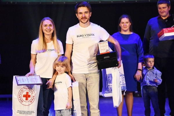 В Гомеле молодые семьи показали трогательное представление