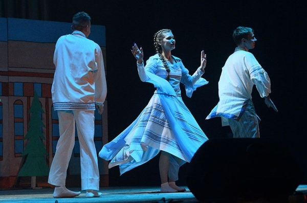 55 оттенков Политеха. В Гомеле первокурсники снова «порвали зал» 55 оттенков Политеха. В Гомеле первокурсники снова «порвали зал»