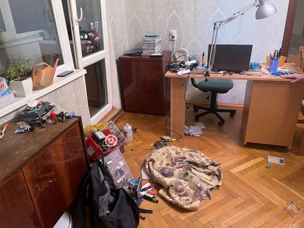 В Гомеле школьник после работы с паяльником попал с ожогами в больницу В Гомеле школьник после работы с паяльником попал с ожогами в больницу