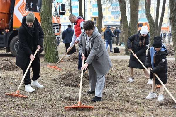 В Гомеле на субботнике заработали более 1 млн рублей В Гомеле на субботнике заработали более 1 млн рублей