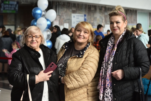 Из Гомеля в Санкт-Петербург за 1,5 часа. Поговорили с пассажирами первого авиарейса