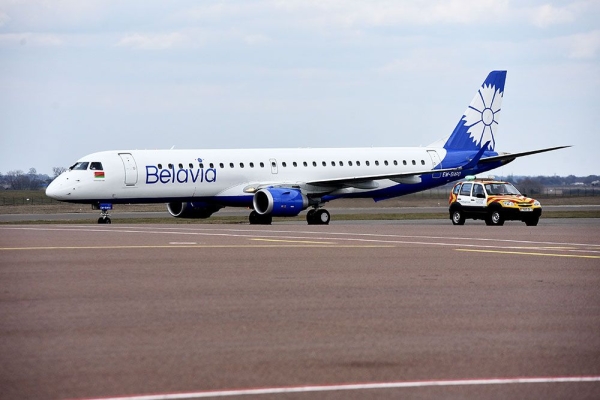 Из Гомеля в Санкт-Петербург за 1,5 часа. Поговорили с пассажирами первого авиарейса