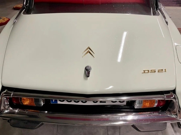 В России продают древнюю «Волгу» по цене «однушки» в Минске В России продают древнюю «Волгу» по цене «однушки» в Минске