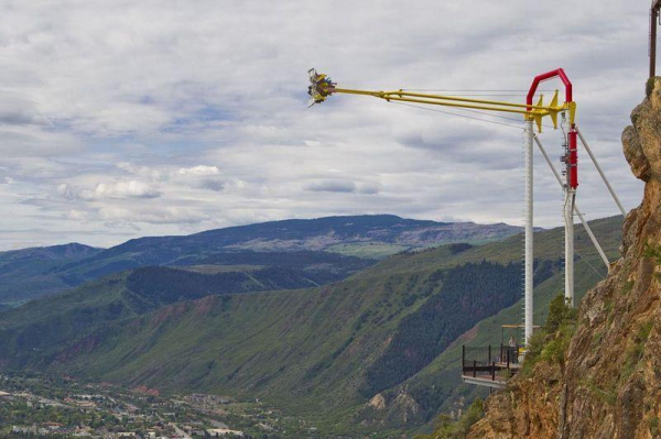 Показываем самые пугающие аттракционы мира Показываем самые пугающие аттракционы мира