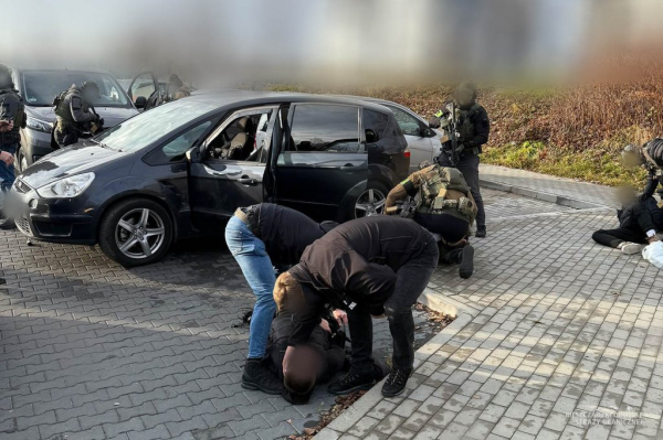 В Польше задержали белорусов за подделку документов В Польше задержали белорусов за подделку документов