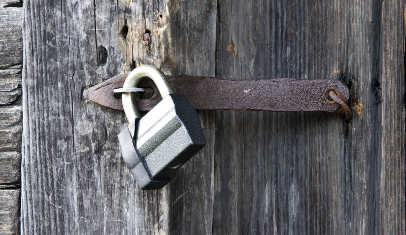 
												Блокировки сайтов в России: риски для компаний и возможные сценарии
											